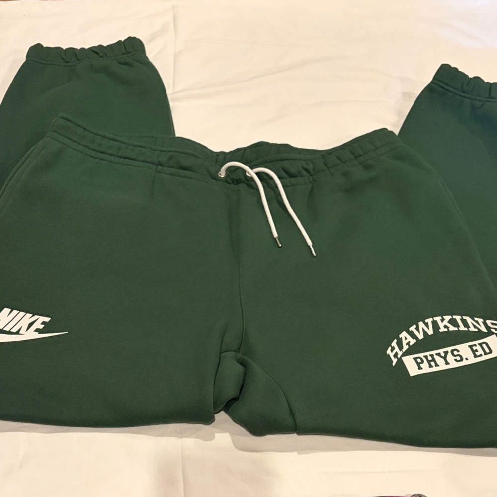 Nike X Stranger Things Hawkins High Joggers